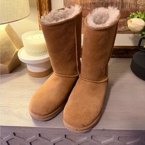 Cozy Tan Suede Women's Boots